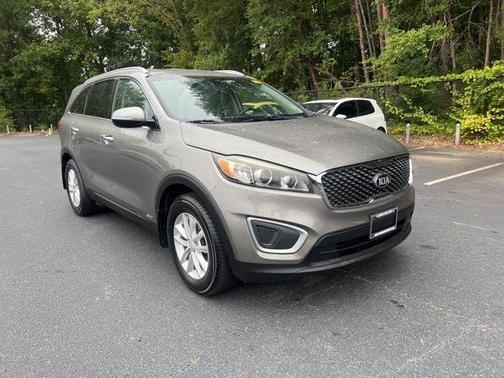 2018 Kia Sorento LX