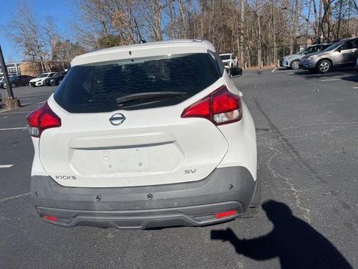 2020 Nissan Kicks SV