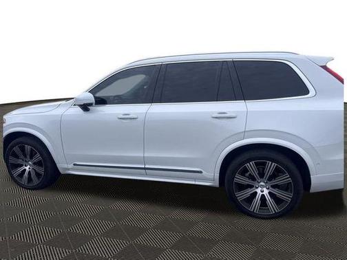 2023 Volvo XC90 B6 Ultimate 7-Seater