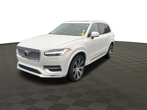 2023 Volvo XC90 B6 Ultimate 7-Seater