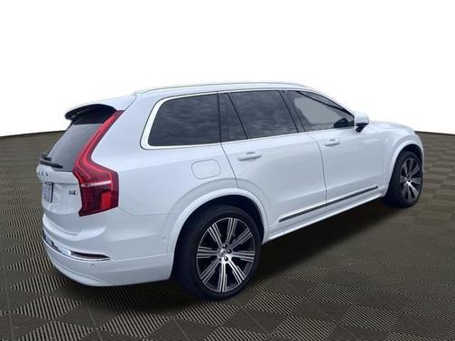 2023 Volvo XC90 B6 Ultimate 7-Seater