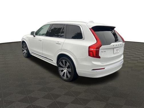 2023 Volvo XC90 B6 Ultimate 7-Seater