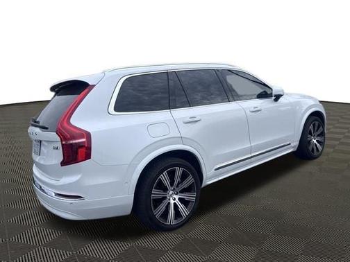 2023 Volvo XC90 B6 Ultimate 7-Seater