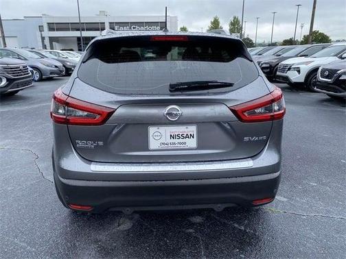2022 Nissan Rogue Sport SV