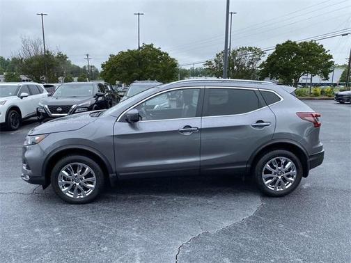 2022 Nissan Rogue Sport SV