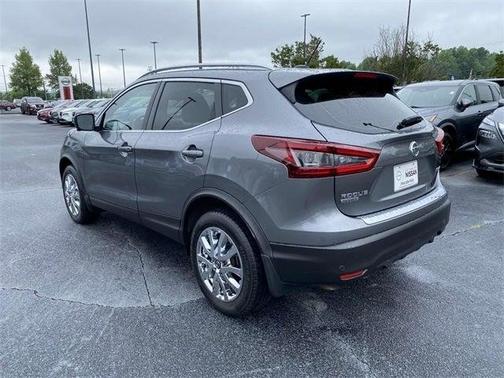 2022 Nissan Rogue Sport SV