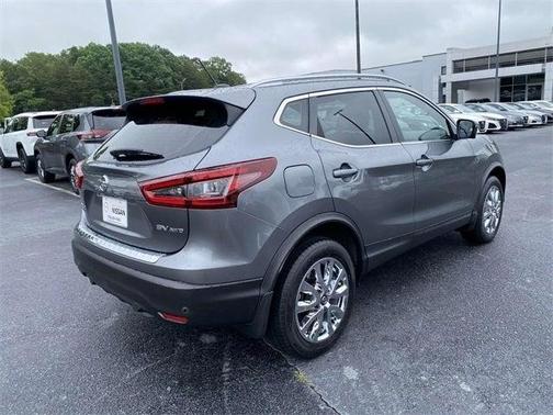 2022 Nissan Rogue Sport SV