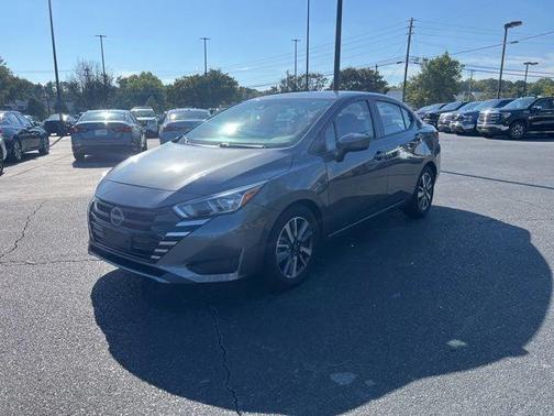 2023 Nissan Versa 1.6 SV