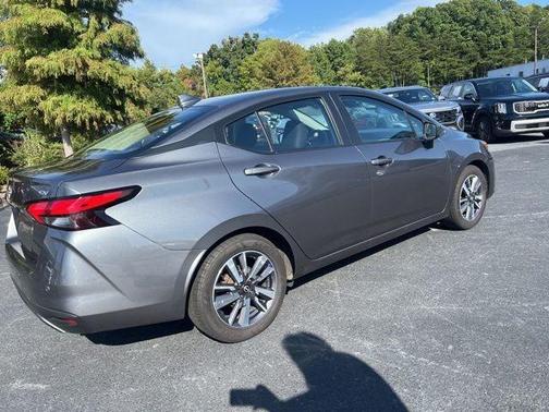 2023 Nissan Versa 1.6 SV