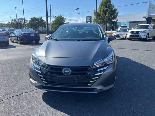 2023 Nissan Versa 1.6 SV