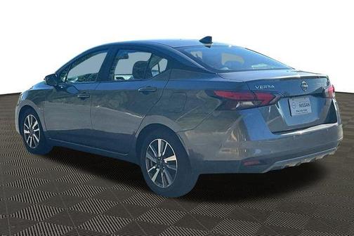 2023 Nissan Versa 1.6 SV