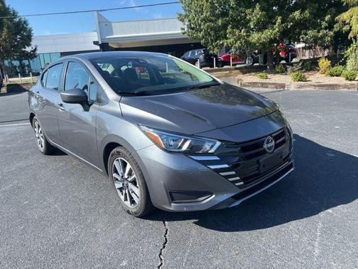 2023 Nissan Versa 1.6 SV