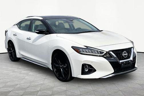 2023 Nissan Maxima Platinum