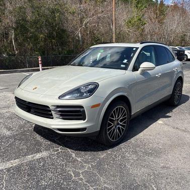 2022 Porsche Cayenne Platinum Edition