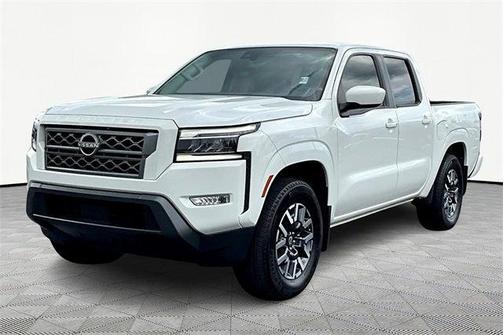 2024 Nissan Frontier SL