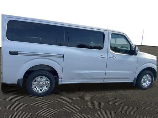 2016 Nissan NV Passenger NV3500 HD SL V8