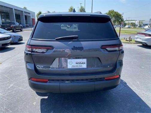 2021 Jeep Grand Cherokee L Laredo