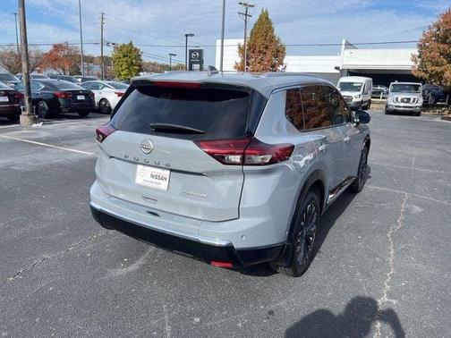 2024 Nissan Rogue Platinum