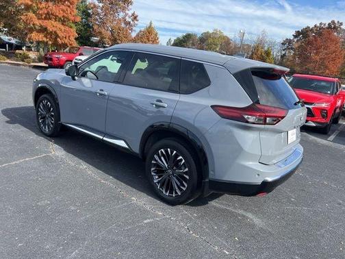 2024 Nissan Rogue Platinum