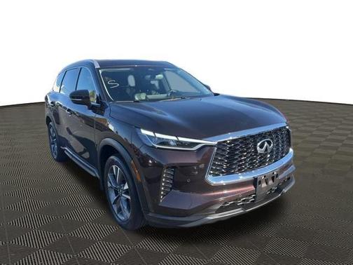 2022 INFINITI QX60 Luxe