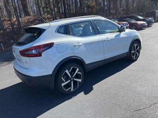 2021 Nissan Rogue Sport SL
