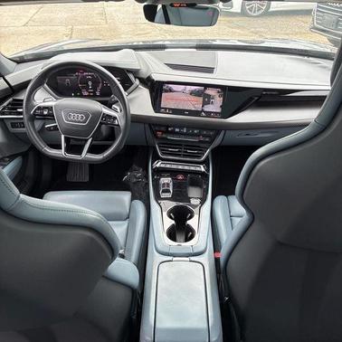 2022 Audi e-tron GT Prestige