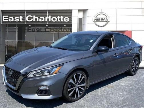 2022 Nissan Altima 2.0 SR