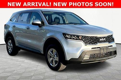 2022 Kia Sorento LX