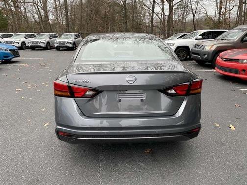 2025 Nissan Altima S