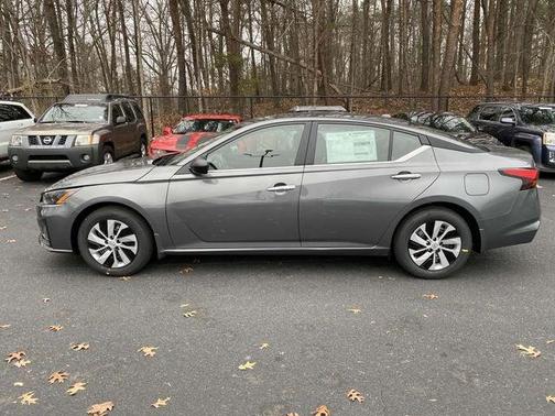 2025 Nissan Altima S