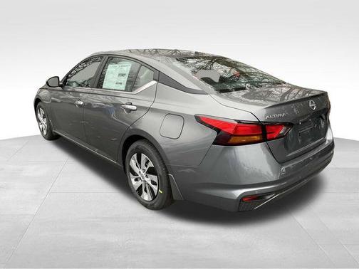 2025 Nissan Altima S
