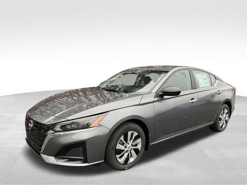 2025 Nissan Altima S