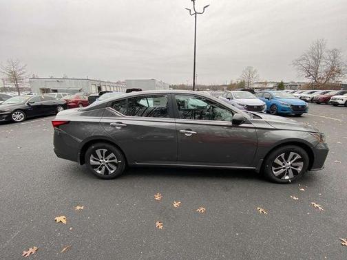 2025 Nissan Altima S