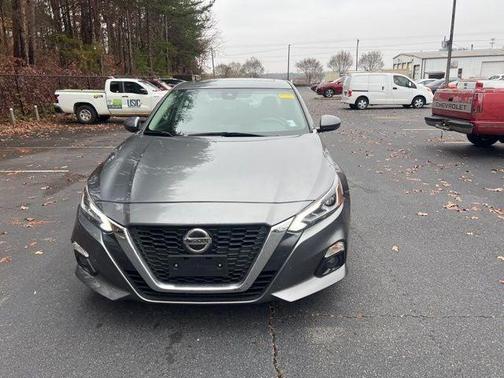 2022 Nissan Altima 2.5 SL