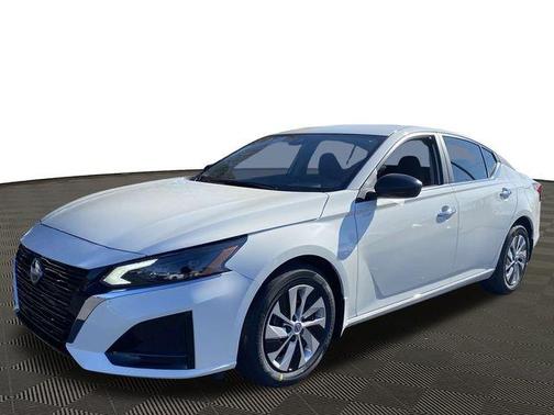 2025 Nissan Altima S