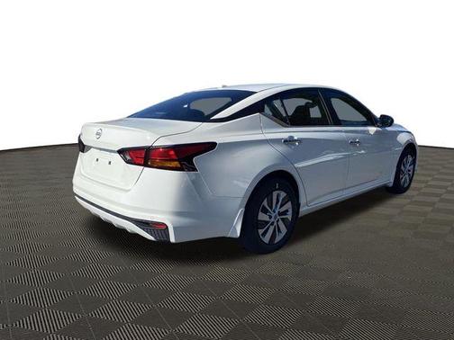 2025 Nissan Altima S