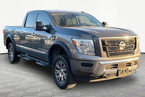 2021 Nissan Titan XD SV