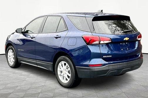 2023 Chevrolet Equinox LS