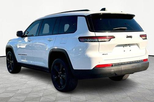 2024 Jeep Grand Cherokee L Laredo