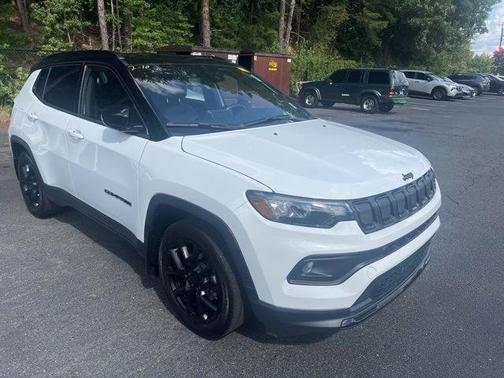 2022 Jeep Compass Altitude