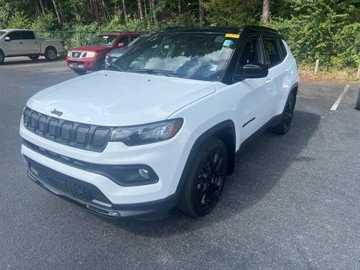 2022 Jeep Compass Altitude