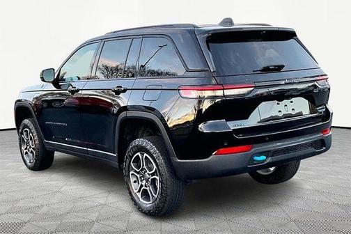 2023 Jeep Grand Cherokee 4xe Trailhawk