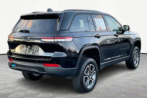 2023 Jeep Grand Cherokee 4xe Trailhawk