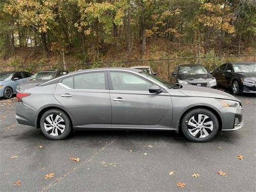 2025 Nissan Altima S