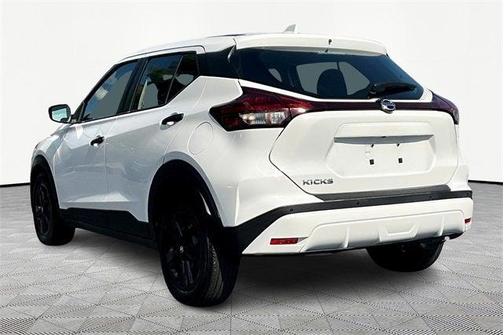2021 Nissan Kicks S