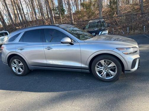 2025 Genesis GV70 2.5T