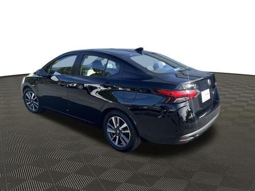 2022 Nissan Versa 1.6 SV