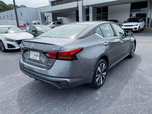 2022 Nissan Altima 2.5 SV