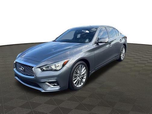 2022 INFINITI Q50 LUXE
