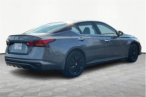 2022 Nissan Altima 2.5 S